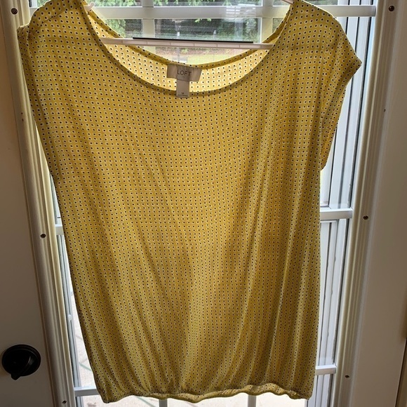 Loft top - 4 for $20 - Picture 1 of 3